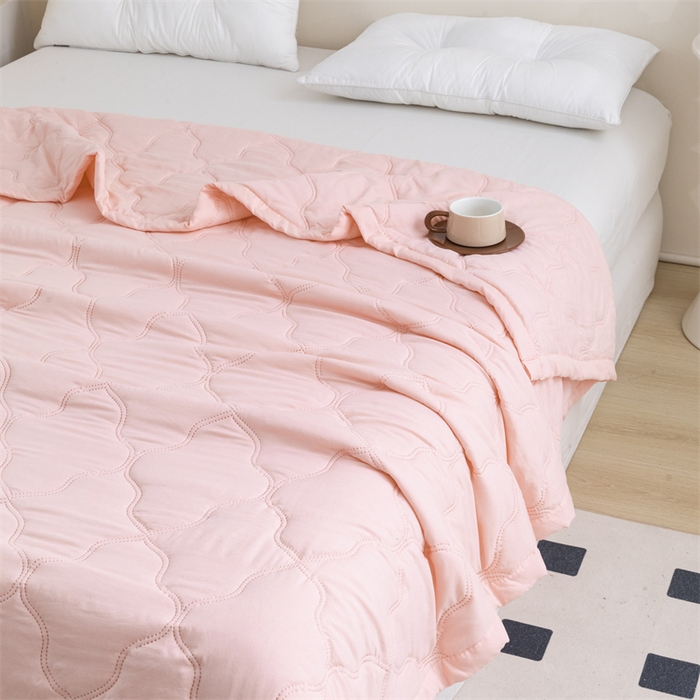 91家纺网 家纺一手货源 找家纺 席万佳 2025新款直播热款印花夏凉被空调被被子被芯水洗棉夏被 粉玉色