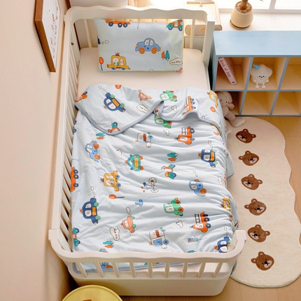 鱼宝 2025新款A类时尚印花儿童针织棉夏被 嘟嘟车