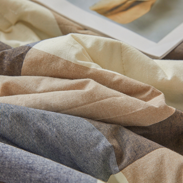 91家纺网 家纺一手货源 找家纺 伊人坊 2025新款A类无印风水洗棉新疆棉花夏被 蓝灰大格