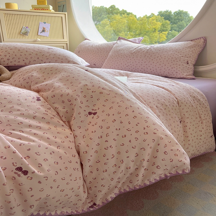 91家纺网 家纺一手货源 找家纺 葡萄家 2025爆款高克重彩色三角针A类针织双层纱四件套 提供买家秀 幸绘紫