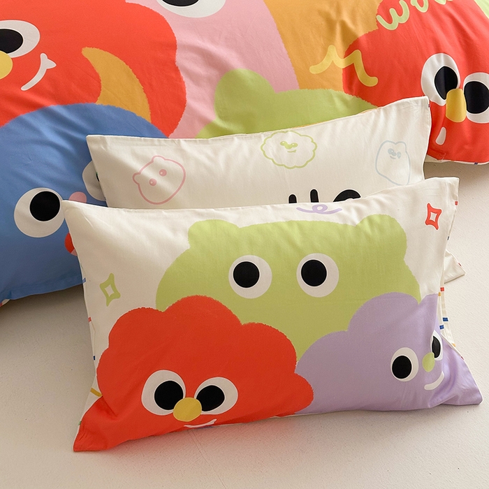 91家纺网 家纺一手货源 找家纺 花言狐语 2025新款全棉13372卡通大版数码印花四件套（提供买家秀） 呆萌小怪兽