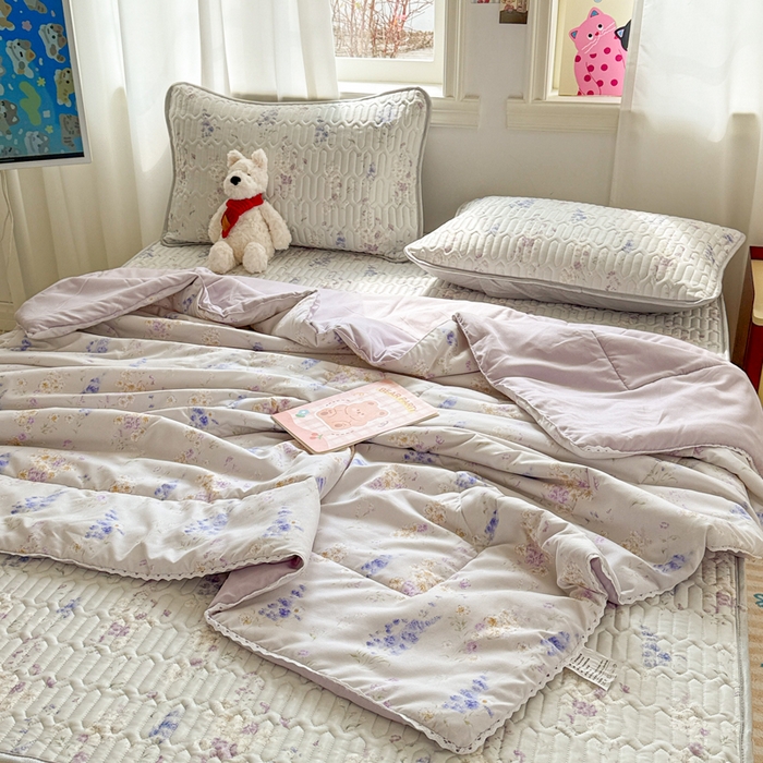 91家纺网 家纺一手货源 找家纺 慕尚家纺  2025春夏新款乳胶凉席水洗棉夏被夏凉被空调被三件套四件套 花梦