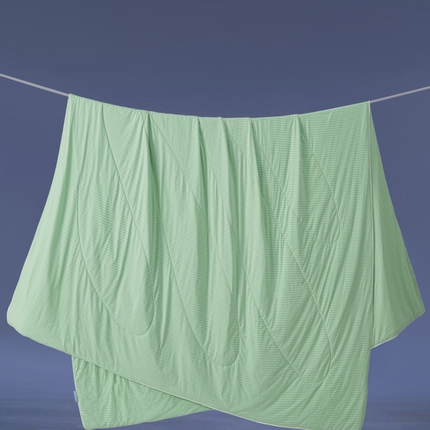 91家纺网 家纺一手货源 找家纺 （总）库里梦家纺 2025新款100%真锦氨无印提花凉感空调被-条纹