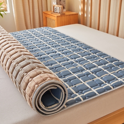 91家纺网 家纺一手货源 找家纺 （总）花言狐语 2025新款双面可用抑菌冰丝床褥爬爬垫-大床图