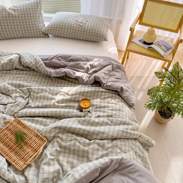 91家纺网 家纺一手货源 找家纺 2025新款无印风夏被 咖大格