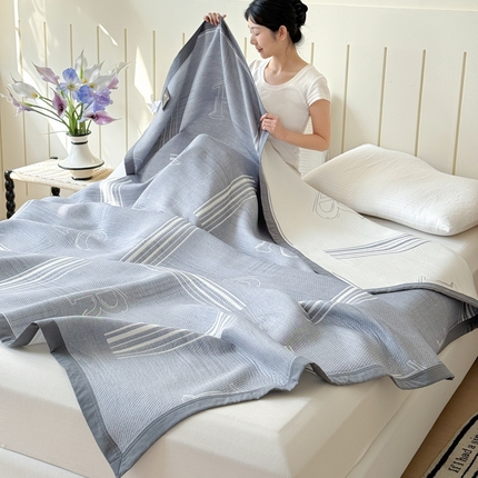 2025新款A类纯棉针织三层纱提花多功能毯 蓝色-至简