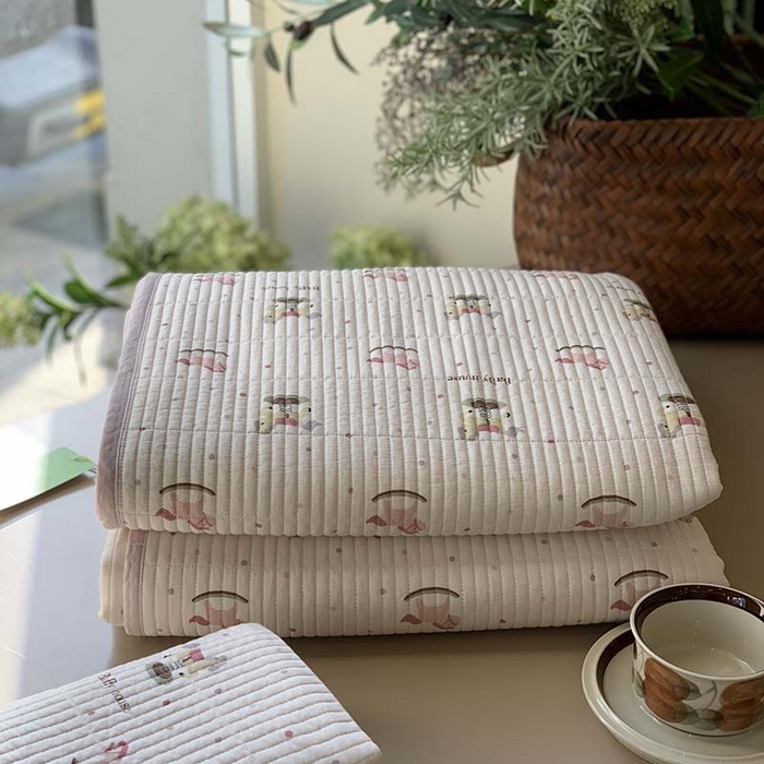 91家纺网 家纺一手货源 找家纺 汇庭 2025新款蔓莎床盖三件套系列-实拍 木马粉