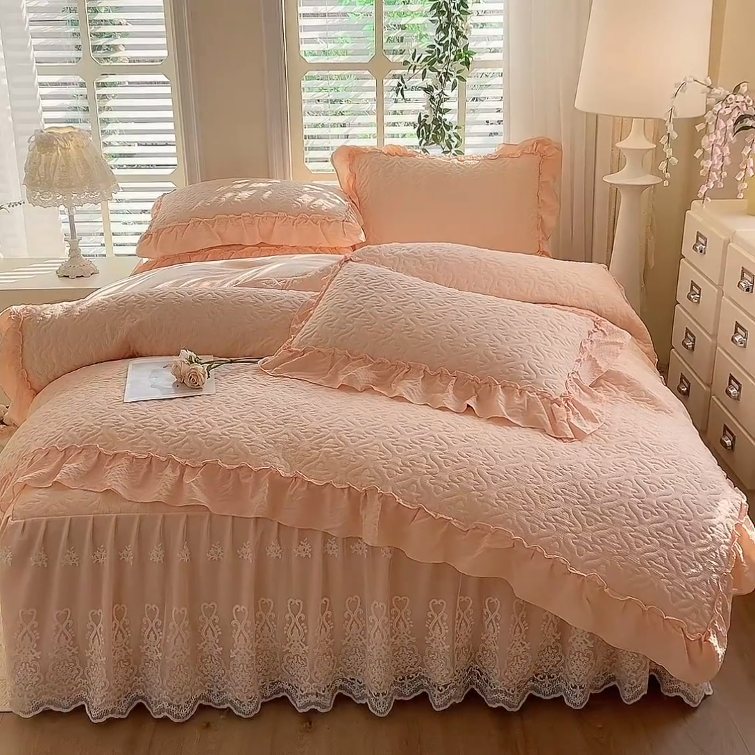 91家纺网 家纺一手货源 找家纺 2025新款A类华夫格大豆棉床裙四件套-梦幻花园 梦幻花园-玉