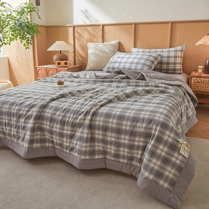 91家纺网 家纺一手货源 找家纺 伊人坊 2025新款A类无印风水洗棉新疆棉花夏被 简易生活