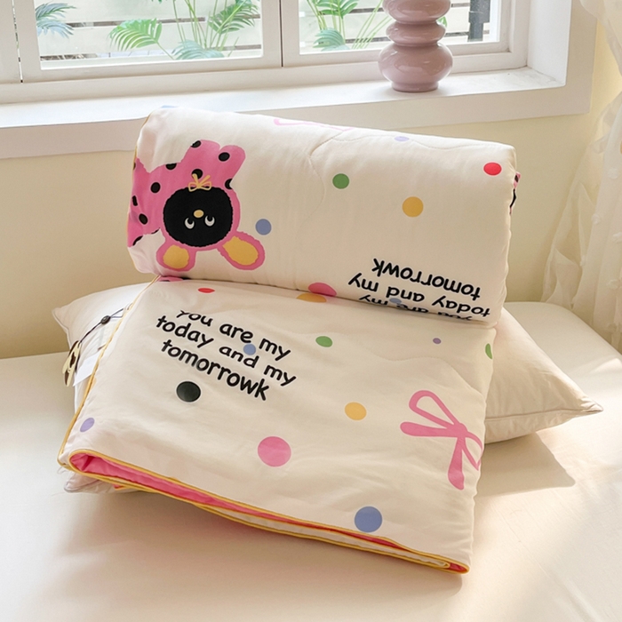 91家纺网 家纺一手货源 找家纺 贝扬思家纺 2025新款水洗皱皱纱系列夏被-系列二 泡芙兔兔