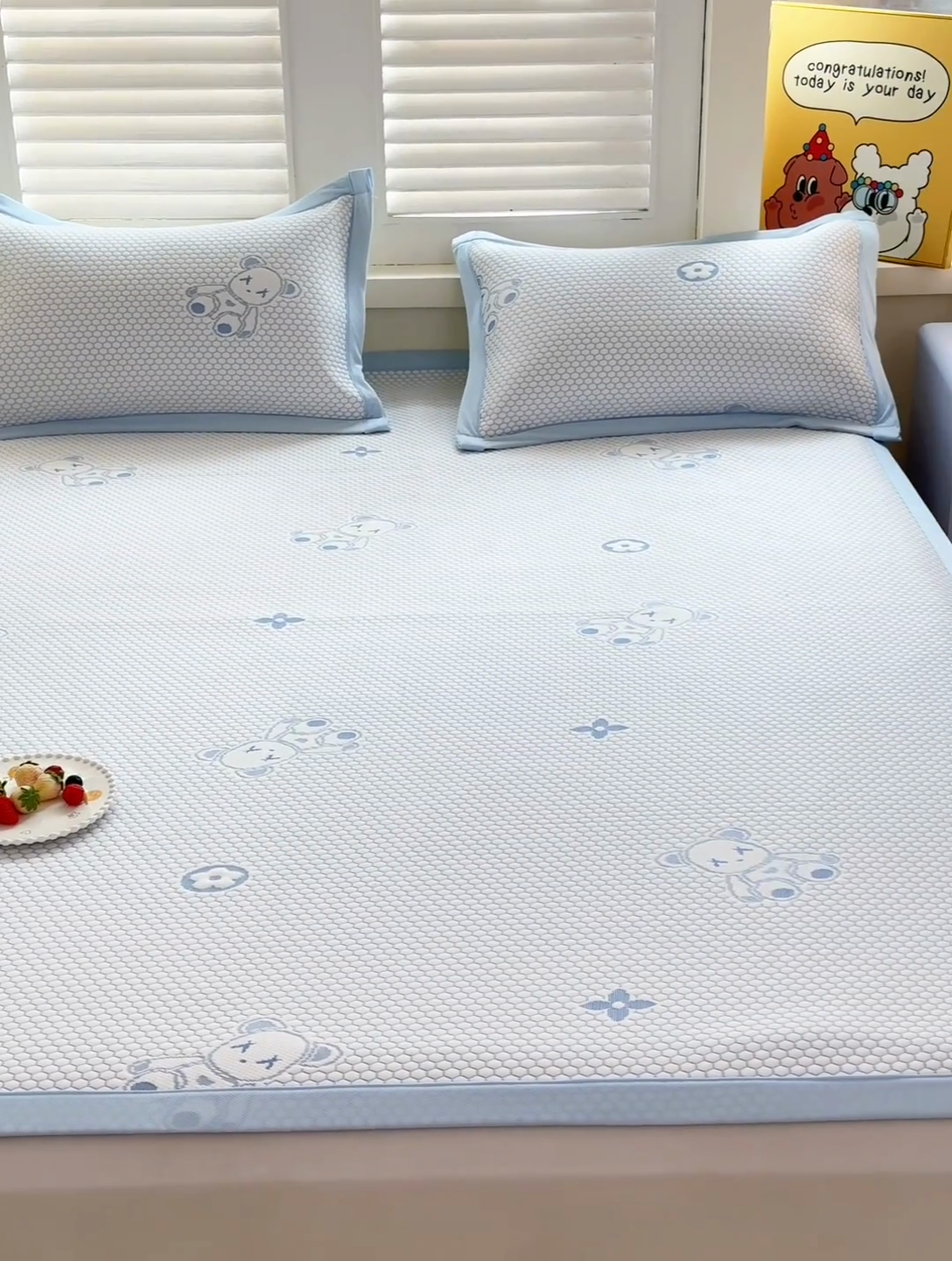 91家纺网 家纺一手货源 找家纺 2025新款凉感冰豆豆凉席-暴力熊系列 暴力熊-天蓝