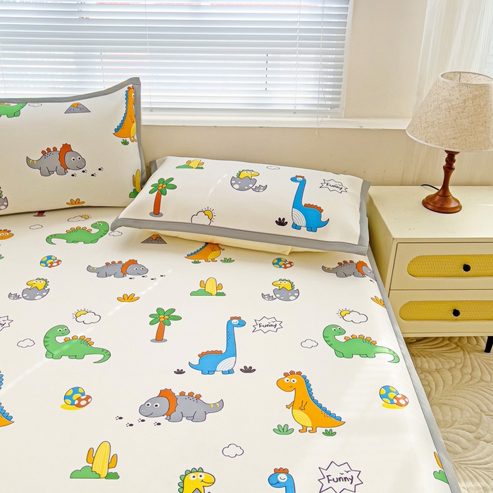 91家纺网 家纺一手货源 找家纺 富馨莱 2025新款平铺款冰藤印花凉席A类抗菌冰丝席支持定制尺寸 恐龙纪元