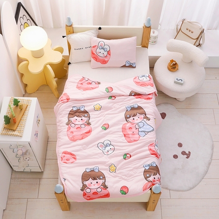 鱼宝 2025新款A类时尚印花儿童针织棉夏被 奶酪女孩