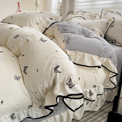91家纺网 家纺一手货源 找家纺 富米莱（原臻工厂） 2025新款A类针织双层纱赫本风床盖四件套蝴蝶 花边-蝴蝶印记