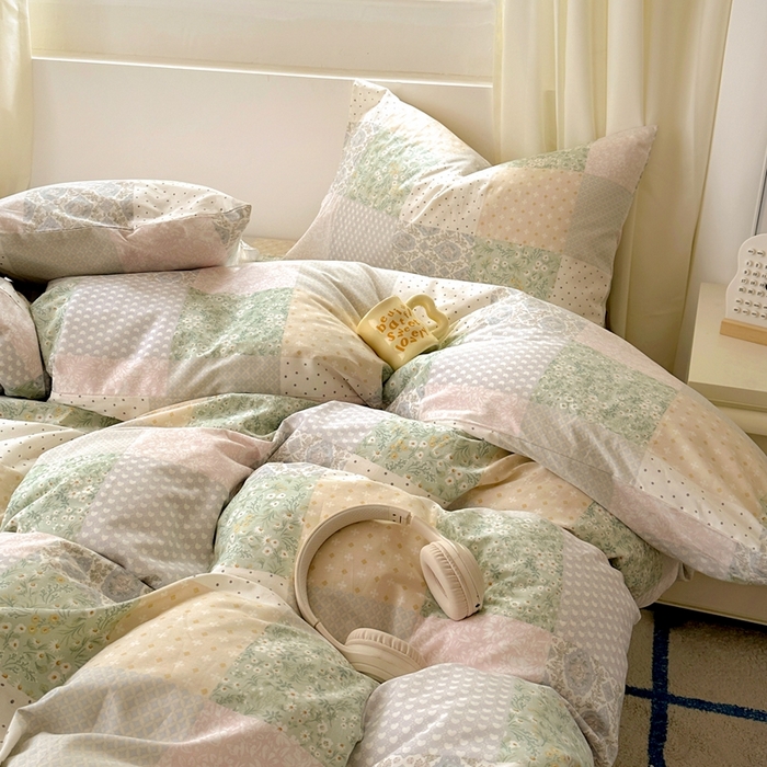 91家纺网 家纺一手货源 找家纺 田野2025新款13372全A全棉四件套 阳光花房