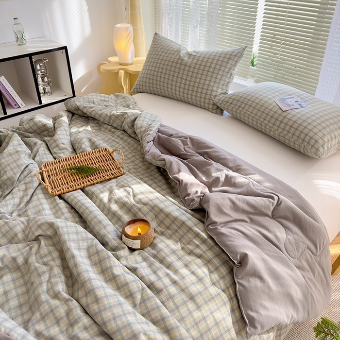 91家纺网 家纺一手货源 找家纺 2025新款无印风夏被 咖大格