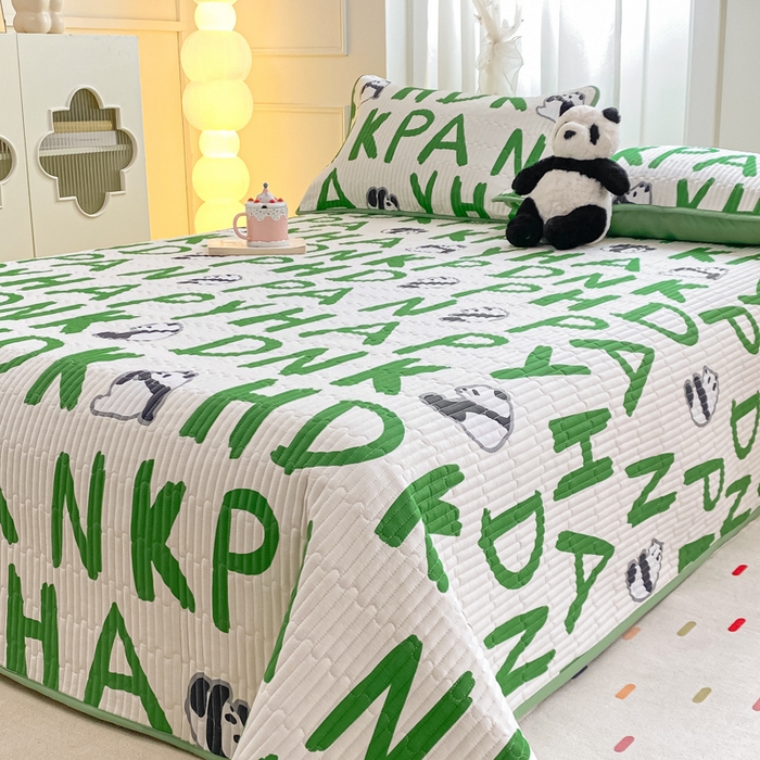 91家纺网 家纺一手货源 找家纺 顺顺家纺 2025新款全棉卡通夹棉床盖 熊猫宝贝