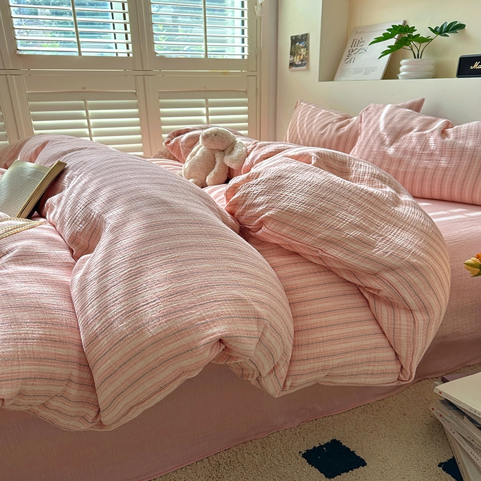 91家纺网 家纺一手货源 找家纺 田野2025新款全棉皱皱纱四件套 小半-粉米