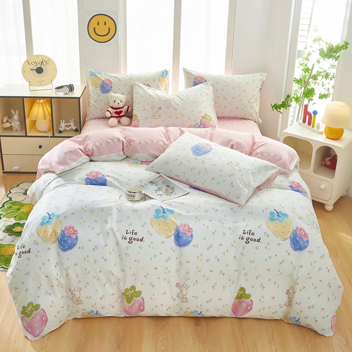 91家纺网 家纺一手货源 找家纺 黛妮雅 2025新款AB版全棉印花单被套床单枕套 草莓泡芙