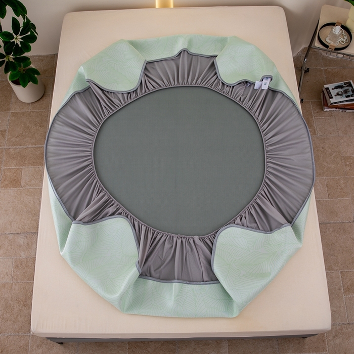 91家纺网 家纺一手货源 找家纺 凌云家纺  2025新款提花凉感冰丝席床笠款三明治凉席三件套 春韵-绿