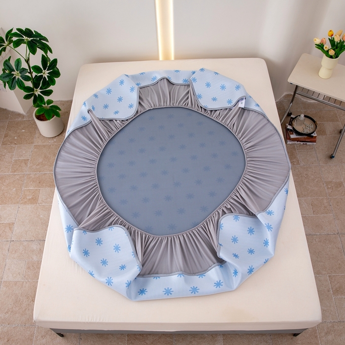 91家纺网 家纺一手货源 找家纺 凌云家纺  2025新款提花凉感冰丝席床笠款三明治凉席三件套 雪漾-蓝