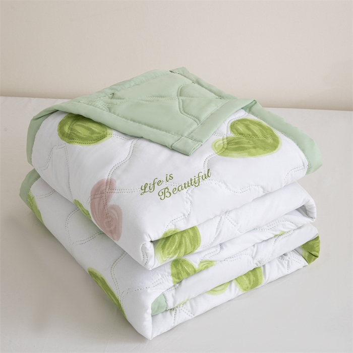 91家纺网 家纺一手货源 找家纺 梵心家纺 2025新款直播热款印花夏凉被空调被被子被芯水洗棉夏被 爱心满满