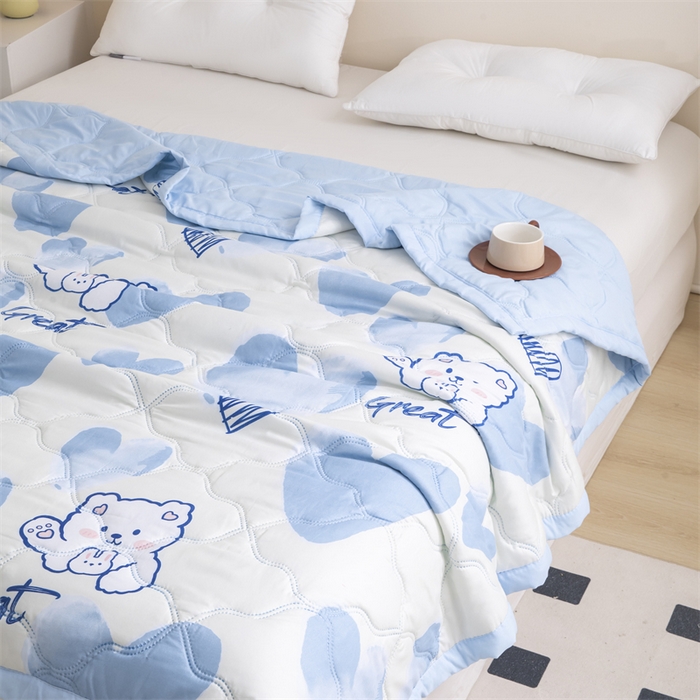 91家纺网 家纺一手货源 找家纺 席万佳 2025新款直播热款印花夏凉被空调被被子被芯水洗棉夏被 爱心蓝