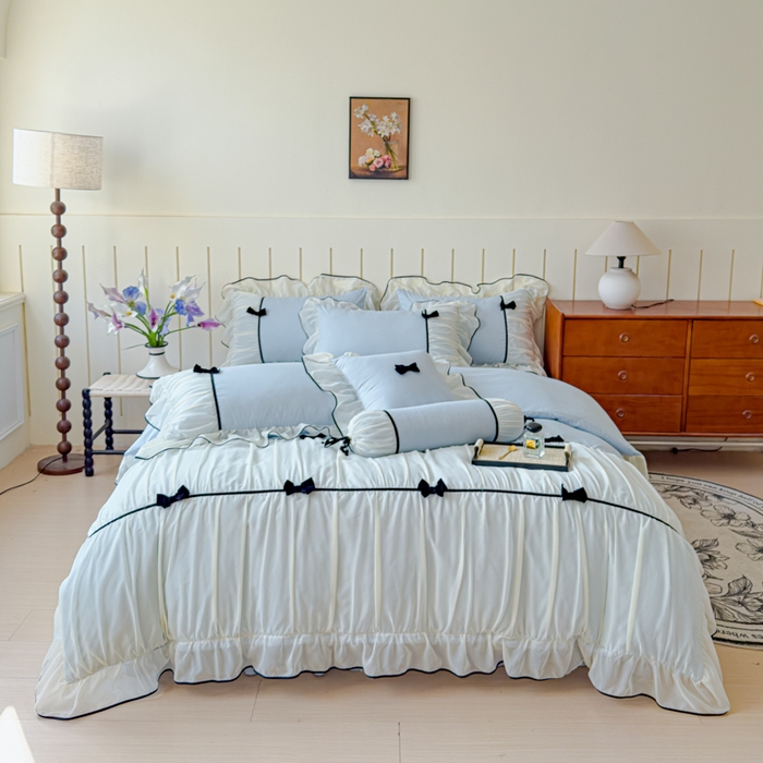 91家纺网 家纺一手货源 找家纺 狂想家（床边故事）2025赛琳法式高定四件套 赛琳晴空兰