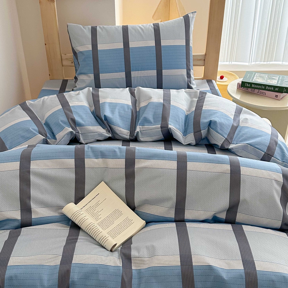 91家纺网 家纺一手货源 找家纺 拔萃 2025新款全棉纯棉足标13372印花学生上下铺套件纯棉宿舍三件套六件套 奥菲