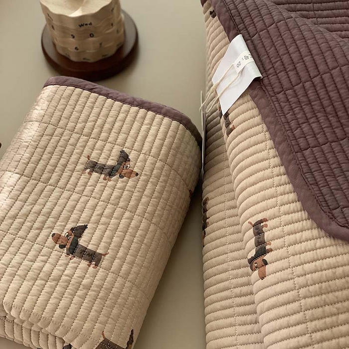 91家纺网 家纺一手货源 找家纺 汇庭 2025新款蔓莎床盖三件套系列-实拍 巴迪狗