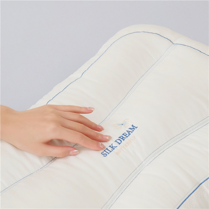 91家纺网 家纺一手货源 找家纺 （总）昕科 2025新款蚕丝蝴蝶立体枕头-莱赛尔天丝桑蚕丝绣花枕芯蝴蝶刺绣枕