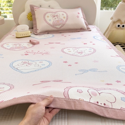 鱼宝2025新款儿童冰藤席冰丝凉席软席 蝴蝶结小兔