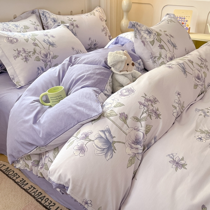 91家纺网 家纺一手货源 找家纺 大吉 2025新款100全棉纯棉喷气小清新被套四件套纯棉三件套床笠四件套单被套单枕套 紫韵