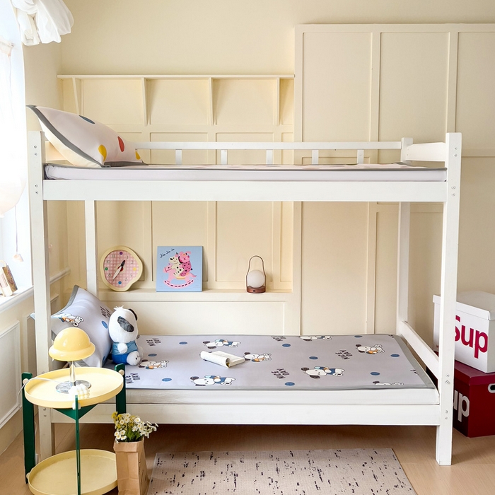 91家纺网 家纺一手货源 找家纺 富馨莱 2025新款学生平铺款冰藤印花凉席A类抗菌冰丝席支持定制尺寸 乖乖狗