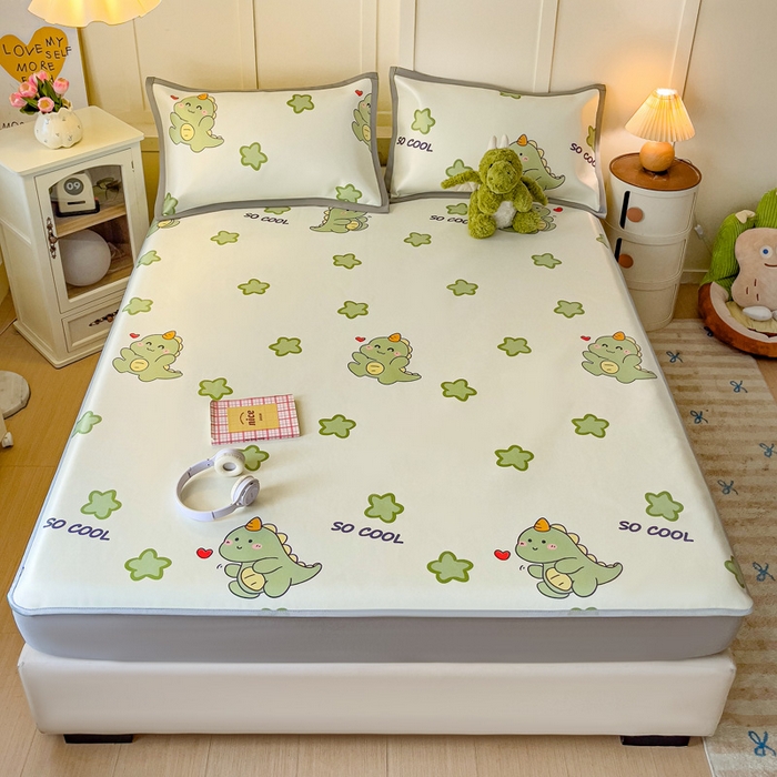 91家纺网 家纺一手货源 找家纺 富馨莱 2025新款床笠款冰藤印花凉席A类抗菌冰丝席支持定制尺寸 小萌龙