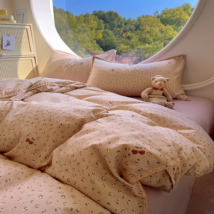 91家纺网 家纺一手货源 找家纺 葡萄家 2025爆款高克重彩色三角针A类针织双层纱四件套 提供买家秀 幸绘咖