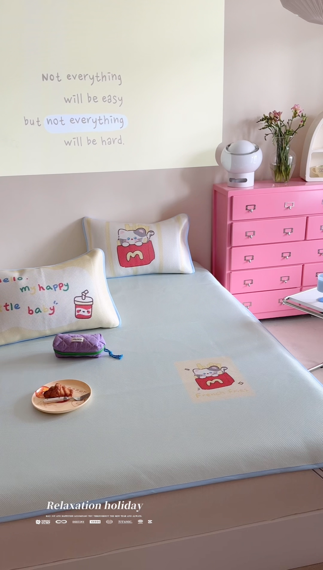 91家纺网 家纺一手货源 找家纺 美乐迪家纺 2025新款数码印花养生冰藤凉席 薯条猫咪