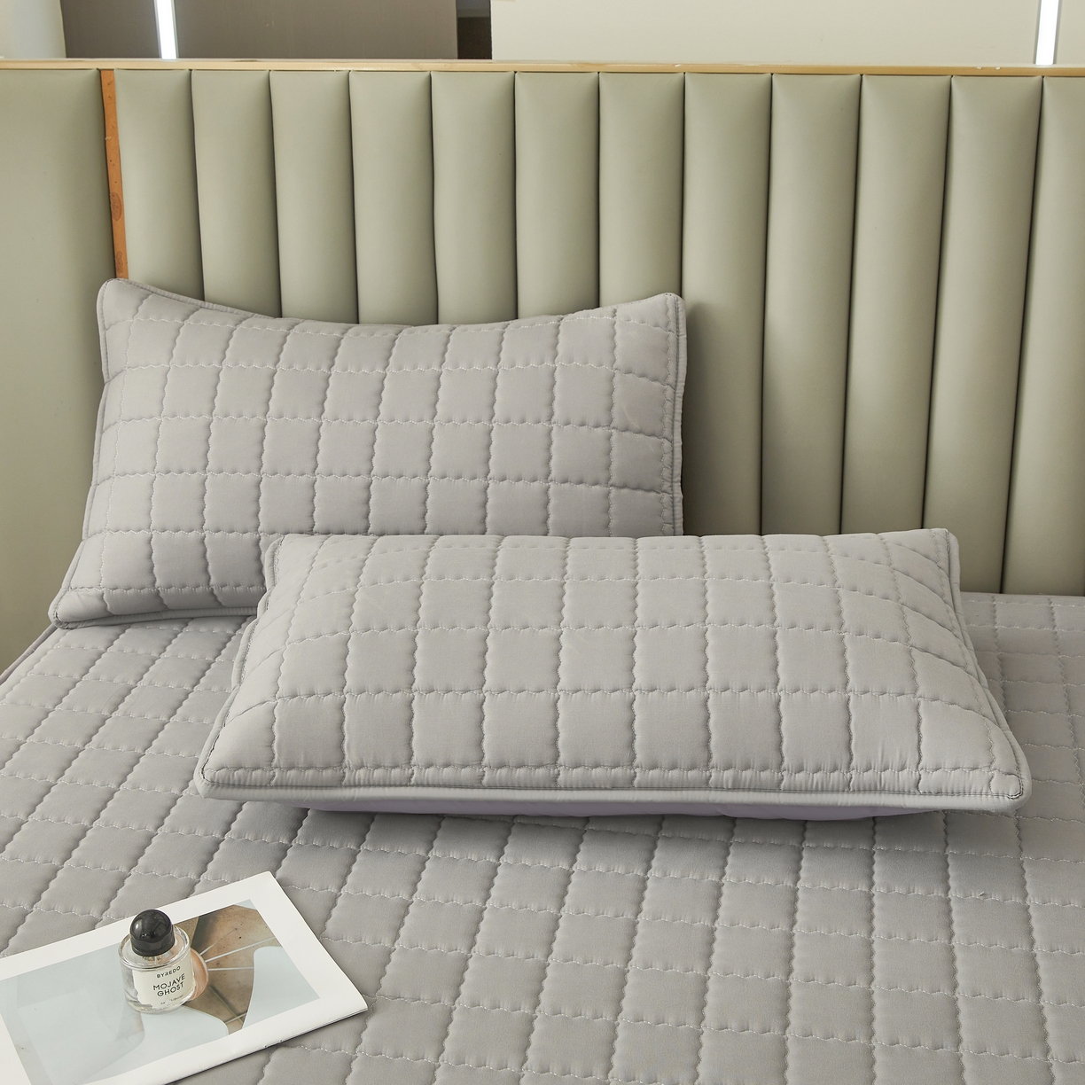 91家纺网 家纺一手货源 找家纺 欧邦 2025新款可拆卸六面全包夹棉床笠 单面夹棉-简雅灰