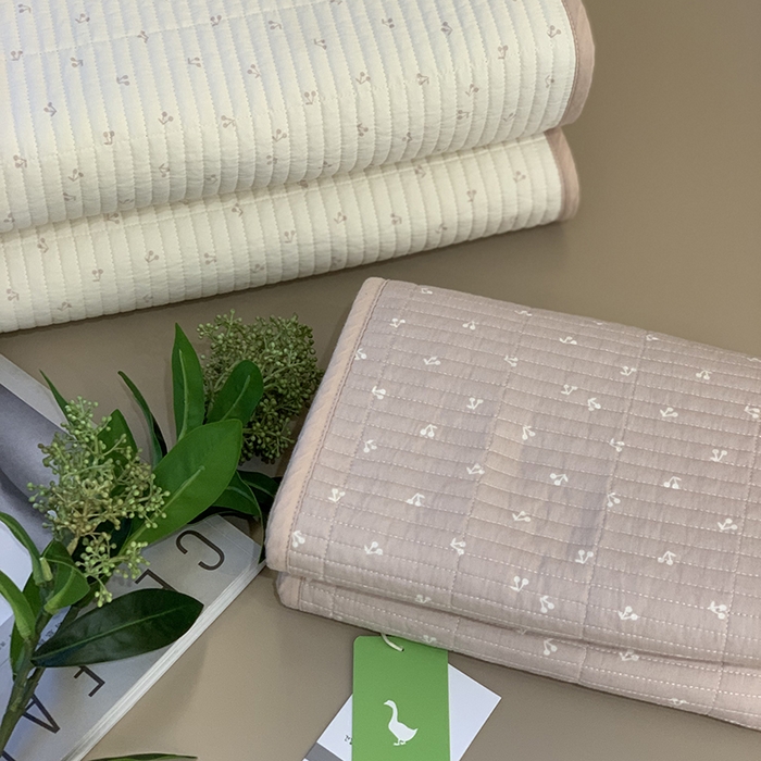 91家纺网 家纺一手货源 找家纺 汇庭 2025新款全棉床盖三件套-实拍 小小樱桃粉