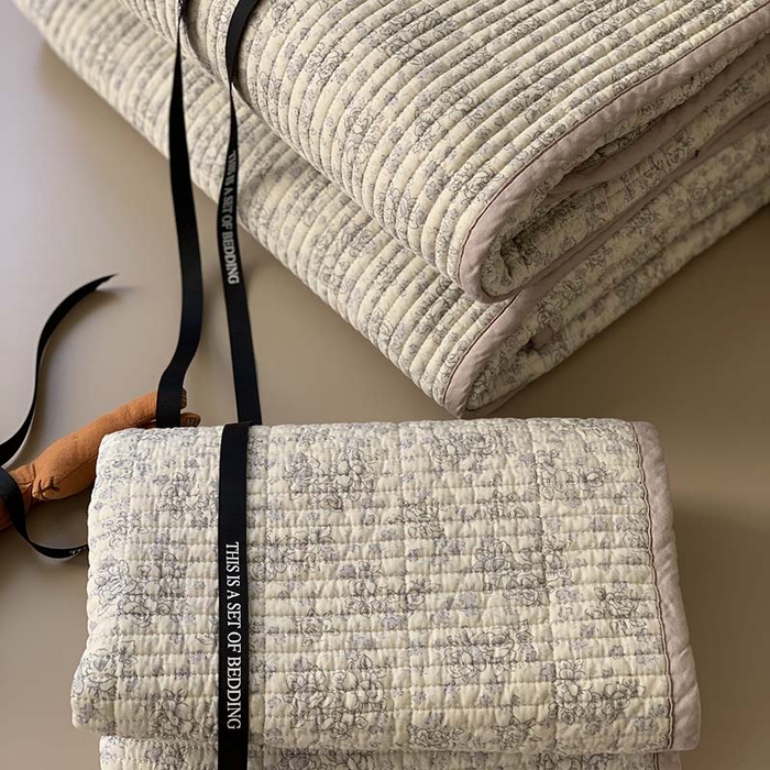 91家纺网 家纺一手货源 找家纺 汇庭 2025新款蔓莎床盖三件套系列-实拍 浅夕