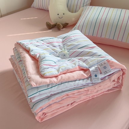 91家纺网 家纺一手货源 找家纺 N先生+V 13814689556 发大图/买家秀 2025新款云朵棉皱皱纱夏被夏凉被空调被 彩色条纹