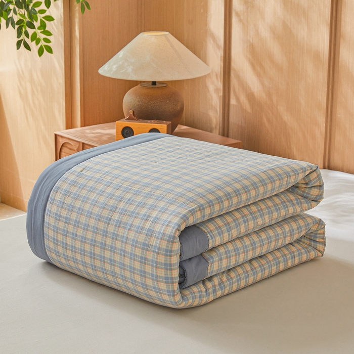 91家纺网 家纺一手货源 找家纺 伊人坊 2025新款A类无印风水洗棉新疆棉花夏被 卡洛特蓝