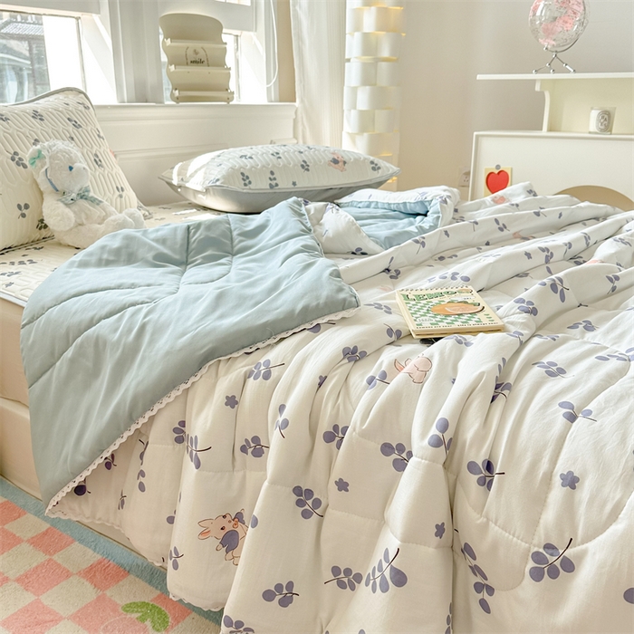 91家纺网 家纺一手货源 找家纺 慕尚家纺  2025春夏新款乳胶凉席水洗棉夏被夏凉被空调被三件套四件套 兔稚