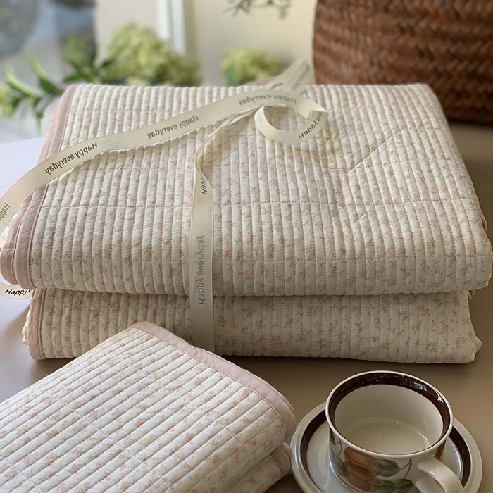 91家纺网 家纺一手货源 找家纺 汇庭 2025新款蔓莎床盖三件套系列-实拍 粉可利