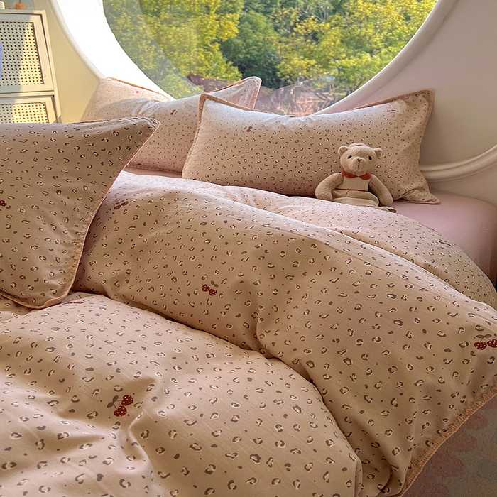 91家纺网 家纺一手货源 找家纺 葡萄家 2025爆款高克重彩色三角针A类针织双层纱四件套 提供买家秀 幸绘咖