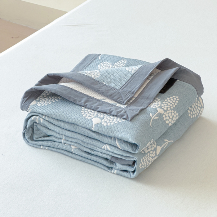 91家纺网 家纺一手货源 找家纺 （总）2025新款A类纯棉针织三层纱提花多功能毯