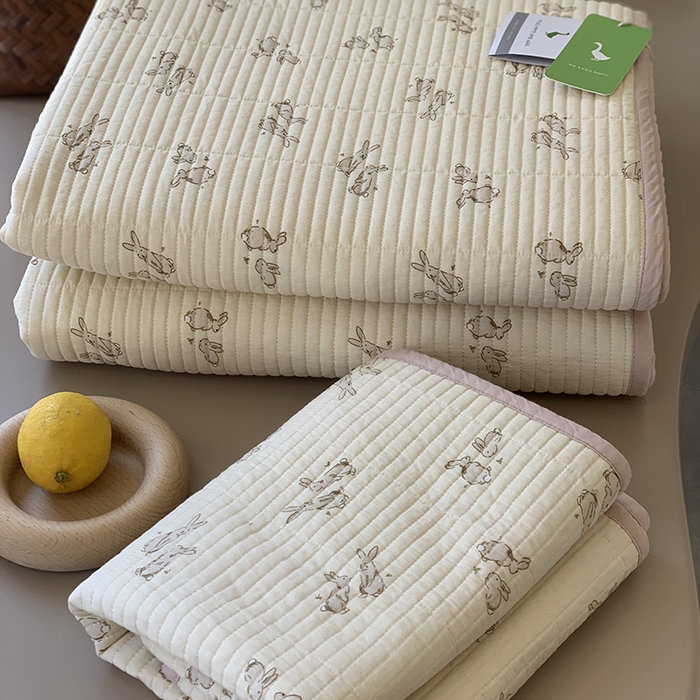 91家纺网 家纺一手货源 找家纺 汇庭 2025新款全棉床盖三件套-实拍 跳跳兔