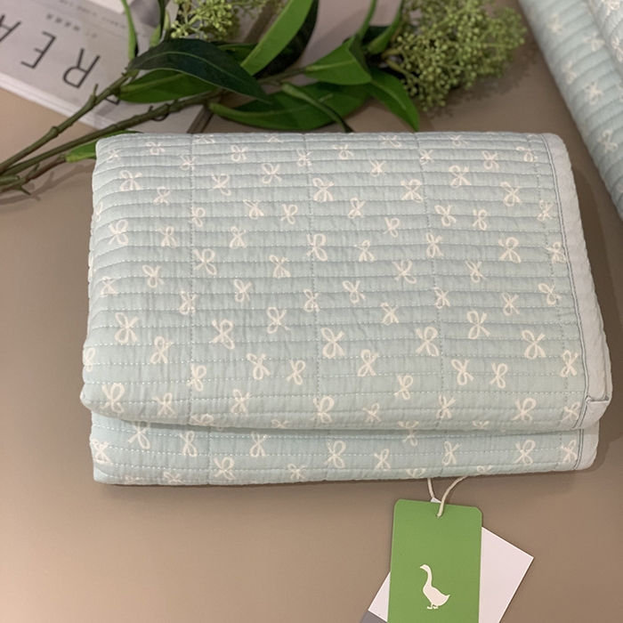 91家纺网 家纺一手货源 找家纺 汇庭 2025新款全棉床盖三件套-实拍 小贝蝶蓝