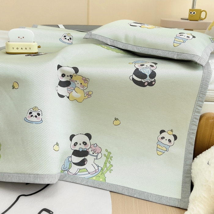 91家纺网 家纺一手货源 找家纺 鱼宝2025新款儿童冰藤席冰丝凉席软席 花园熊猫