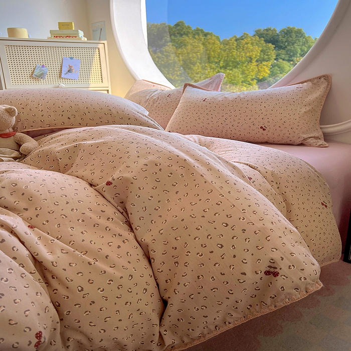 91家纺网 家纺一手货源 找家纺 葡萄家 2025爆款高克重彩色三角针A类针织双层纱四件套 提供买家秀 幸绘咖